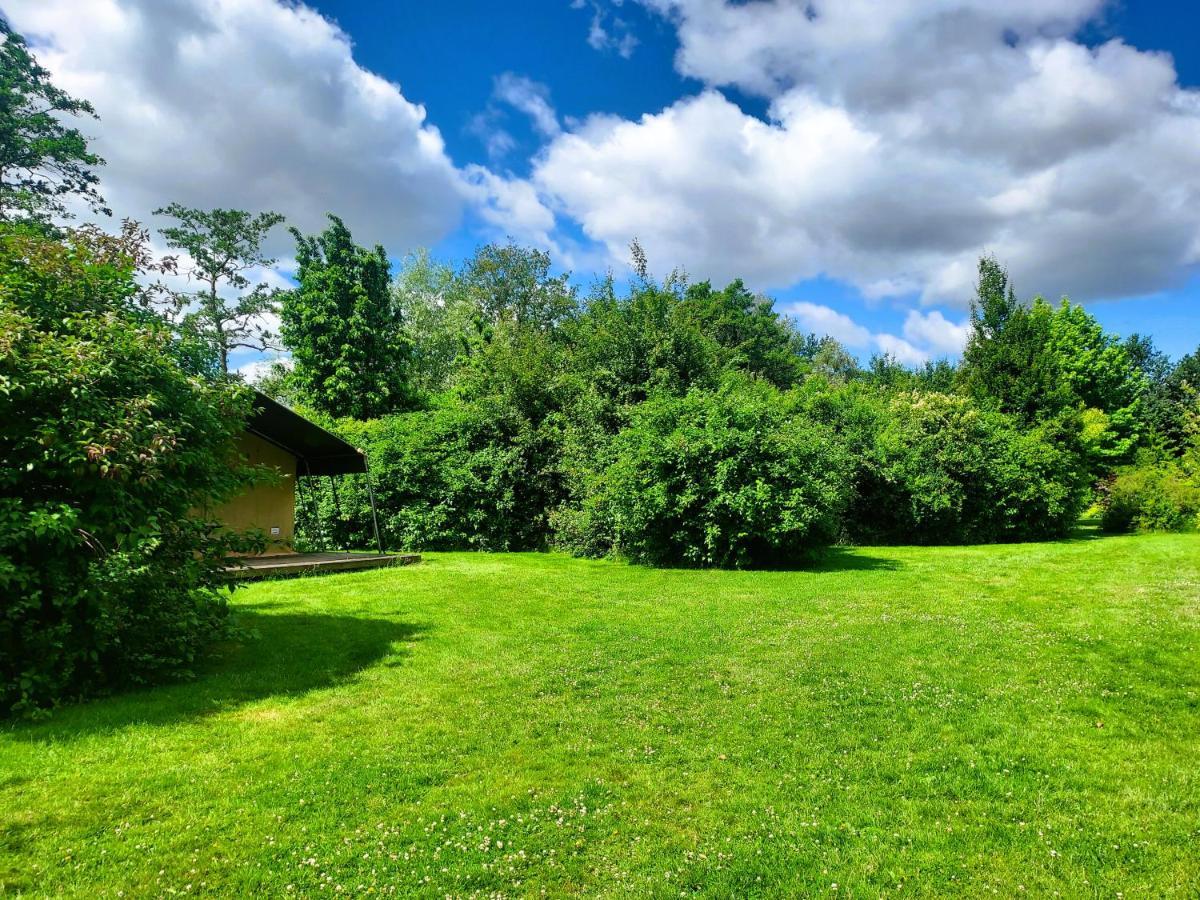 Uylkenshof Safaritenten En Natuurhuisjes 에페 외부 사진