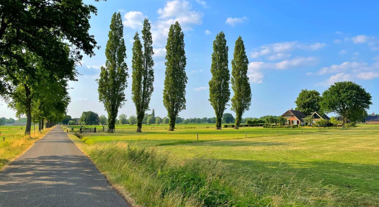 Uylkenshof Safaritenten En Natuurhuisjes 에페 외부 사진